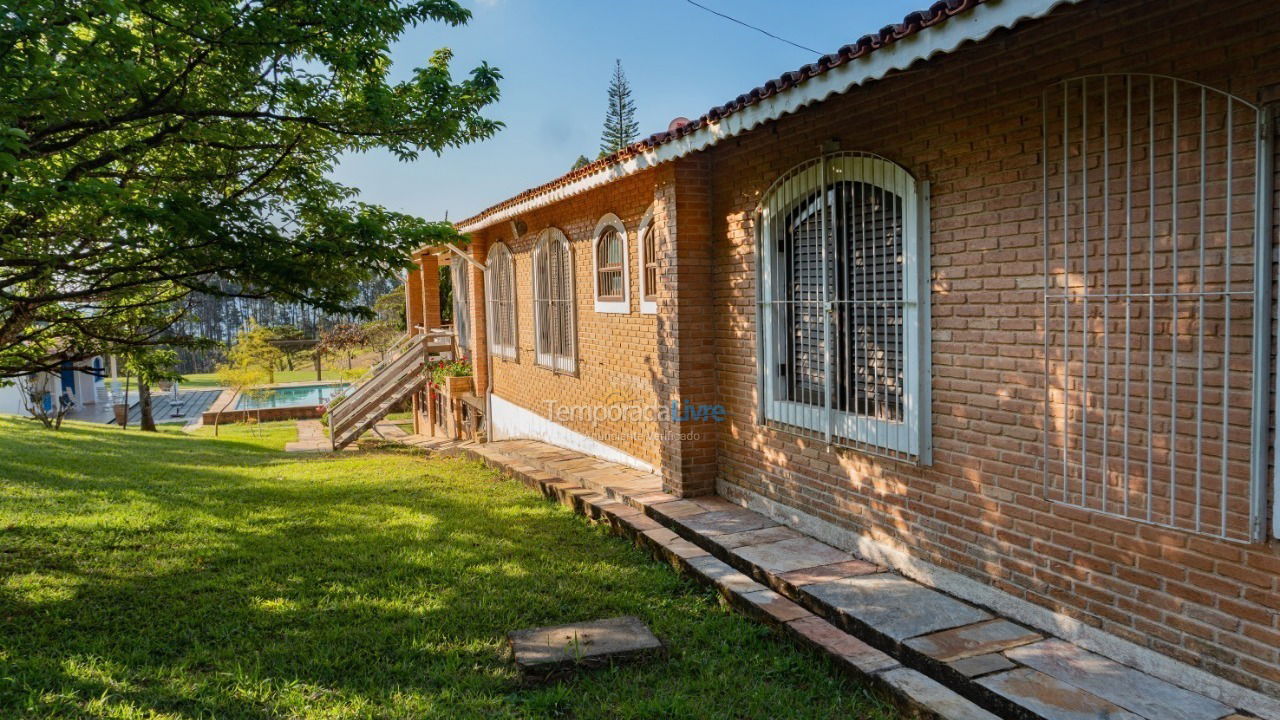 Chácara / sítio para aluguel de temporada em São Roque (Marmeleiro)