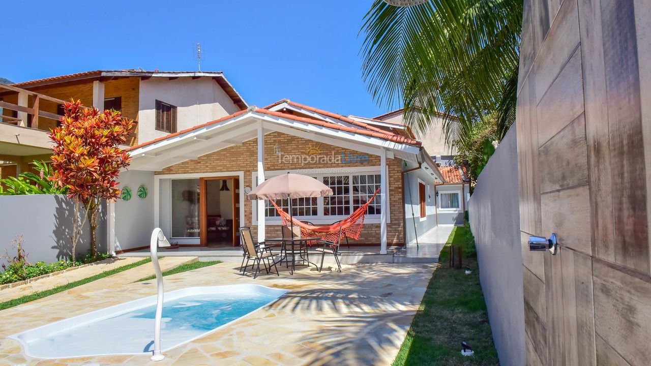 Casa para alquiler de vacaciones em Ilhabela (Praia Grande)