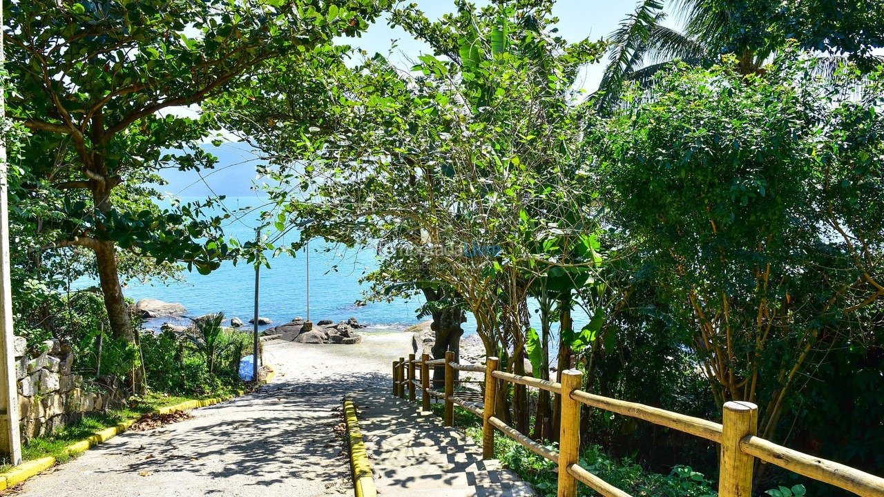 Casa para alquiler de vacaciones em Ilhabela (Praia Grande)
