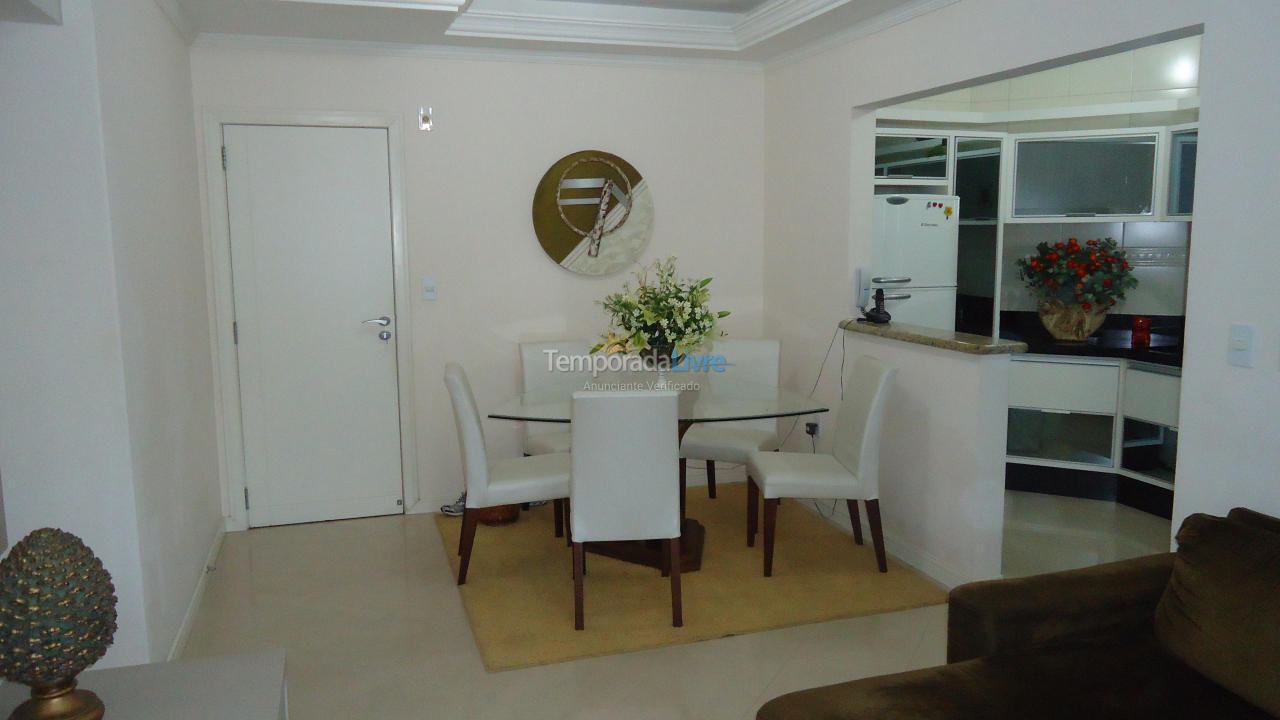 Apartment for vacation rental in Itapema (Meia Praia)