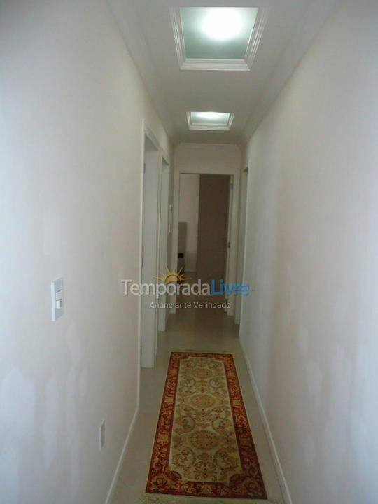 Apartment for vacation rental in Itapema (Meia Praia)