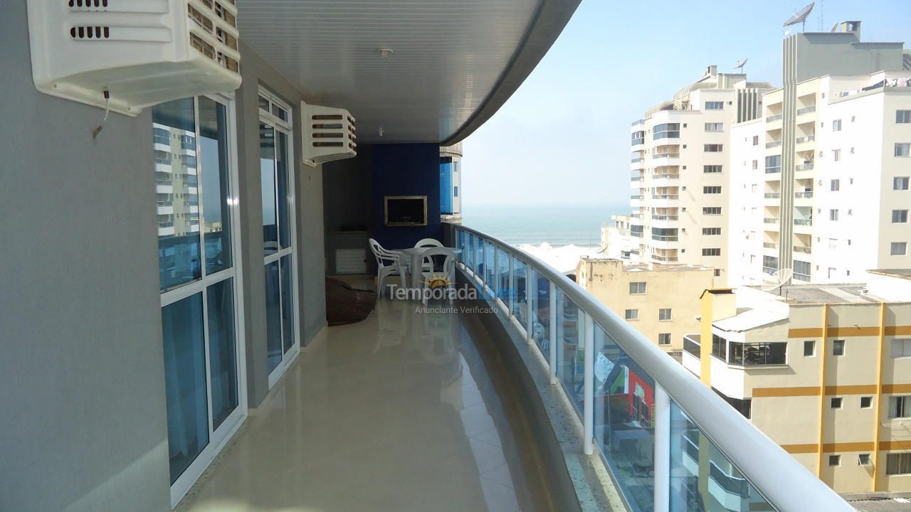 Apartment for vacation rental in Itapema (Meia Praia)