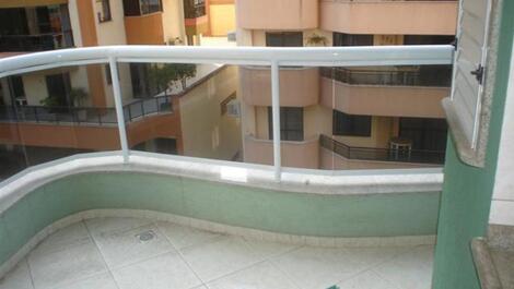 Apto bem no centro