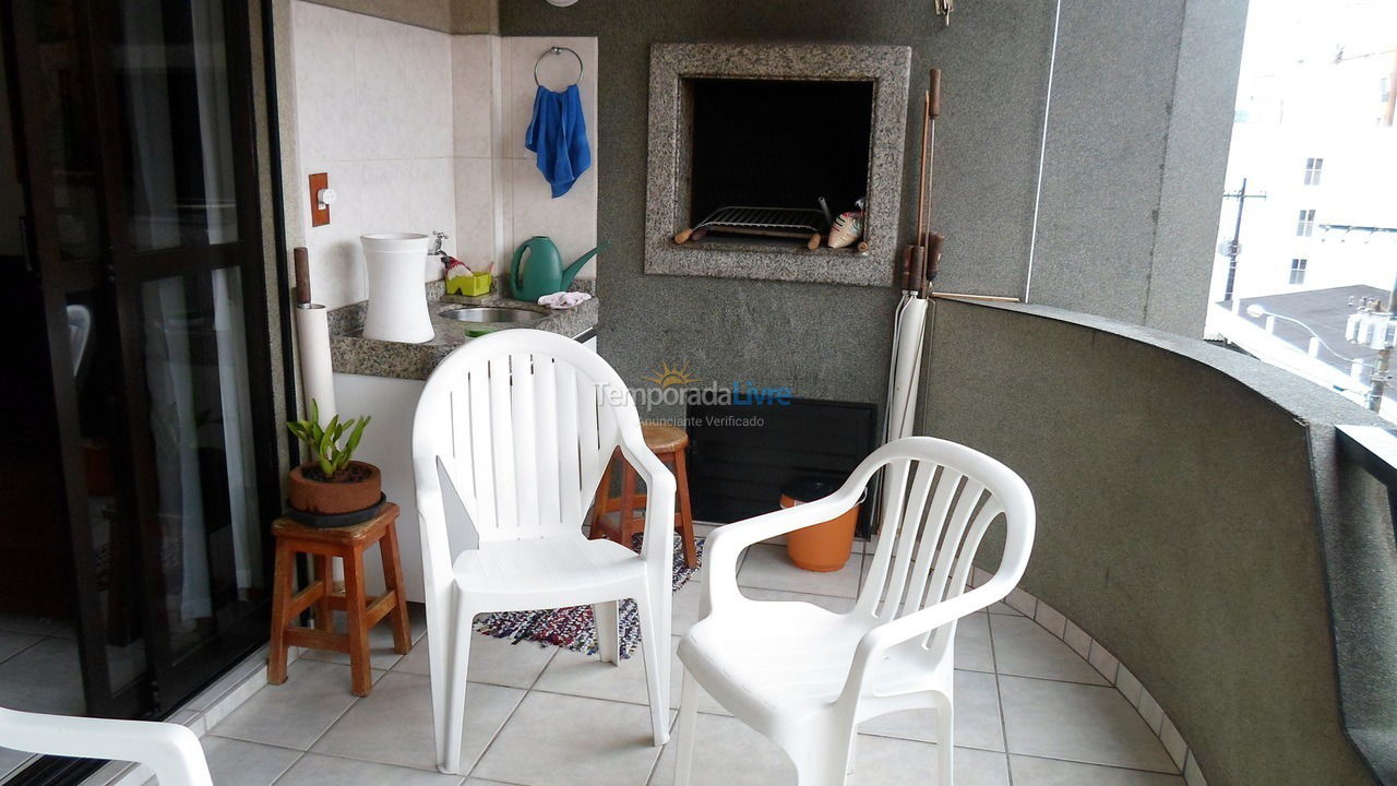 Apartment for vacation rental in Itapema (Meia Praia)