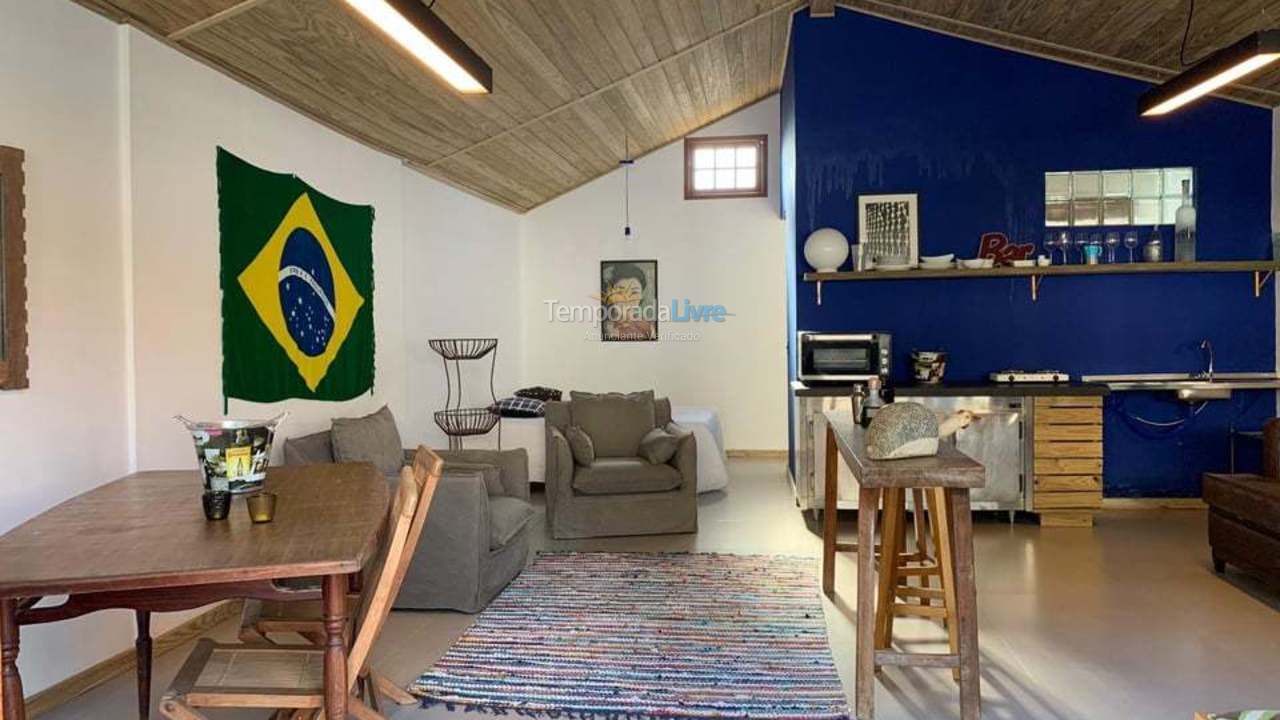 Casa para aluguel de temporada em Florianópolis (Barra da Lagoa)