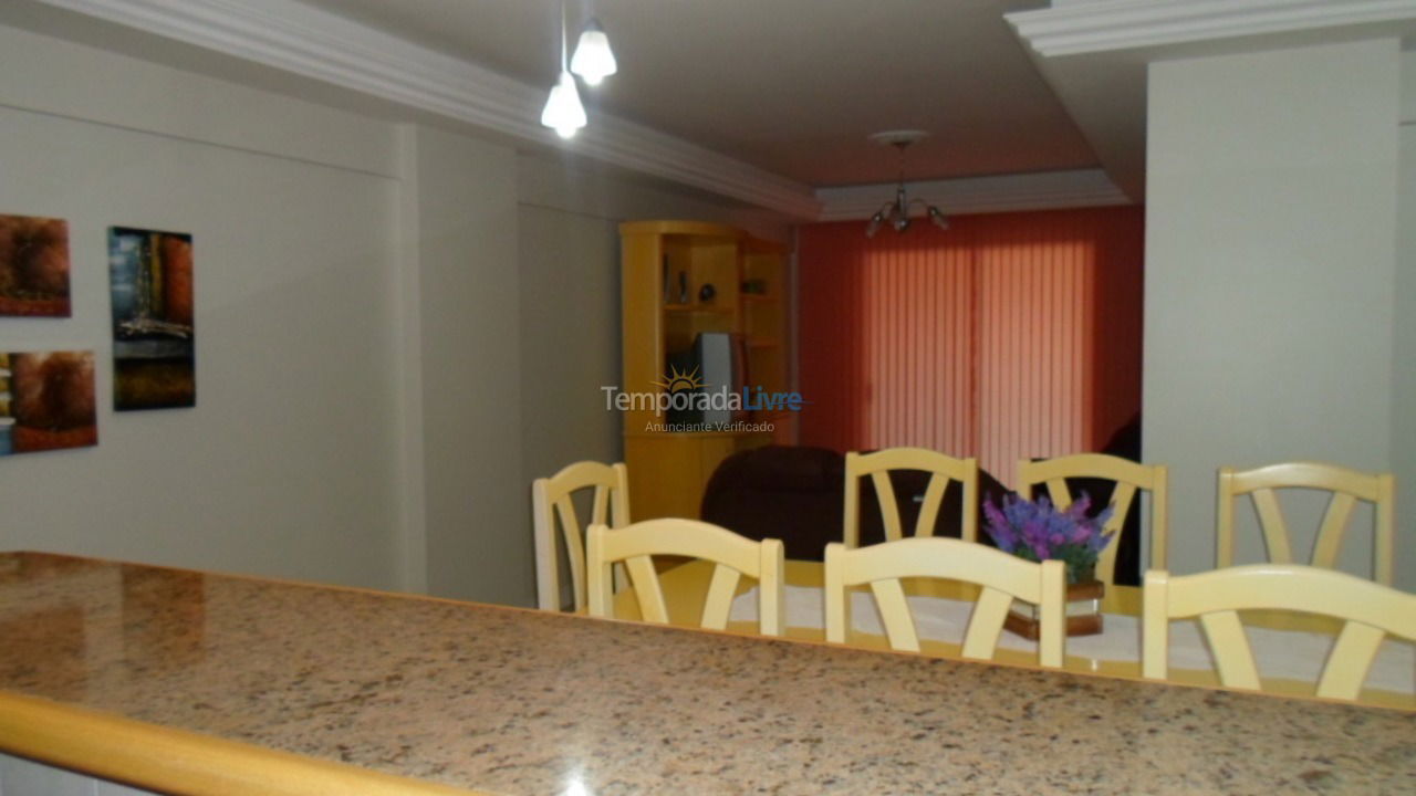 Apartment for vacation rental in Itapema (Meia Praia)