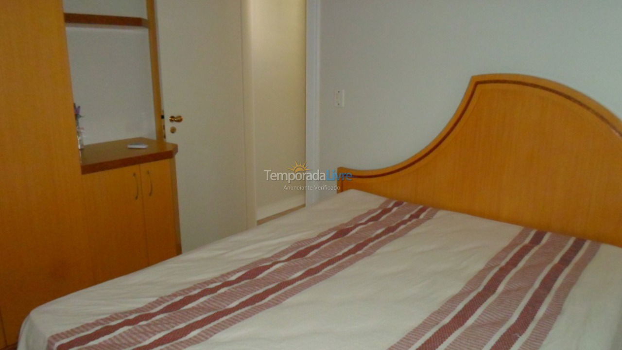 Apartment for vacation rental in Itapema (Meia Praia)