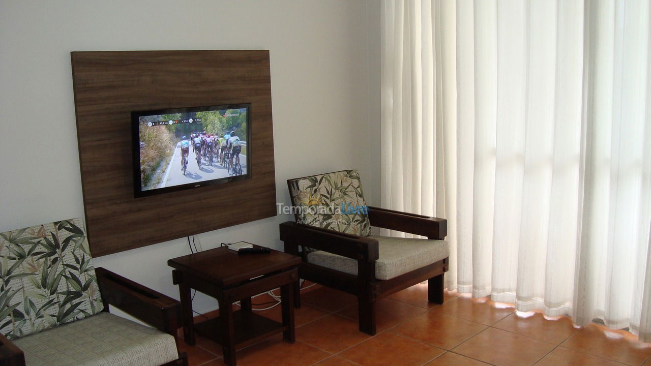 Apartment for vacation rental in Guarujá (Pitangueiras)