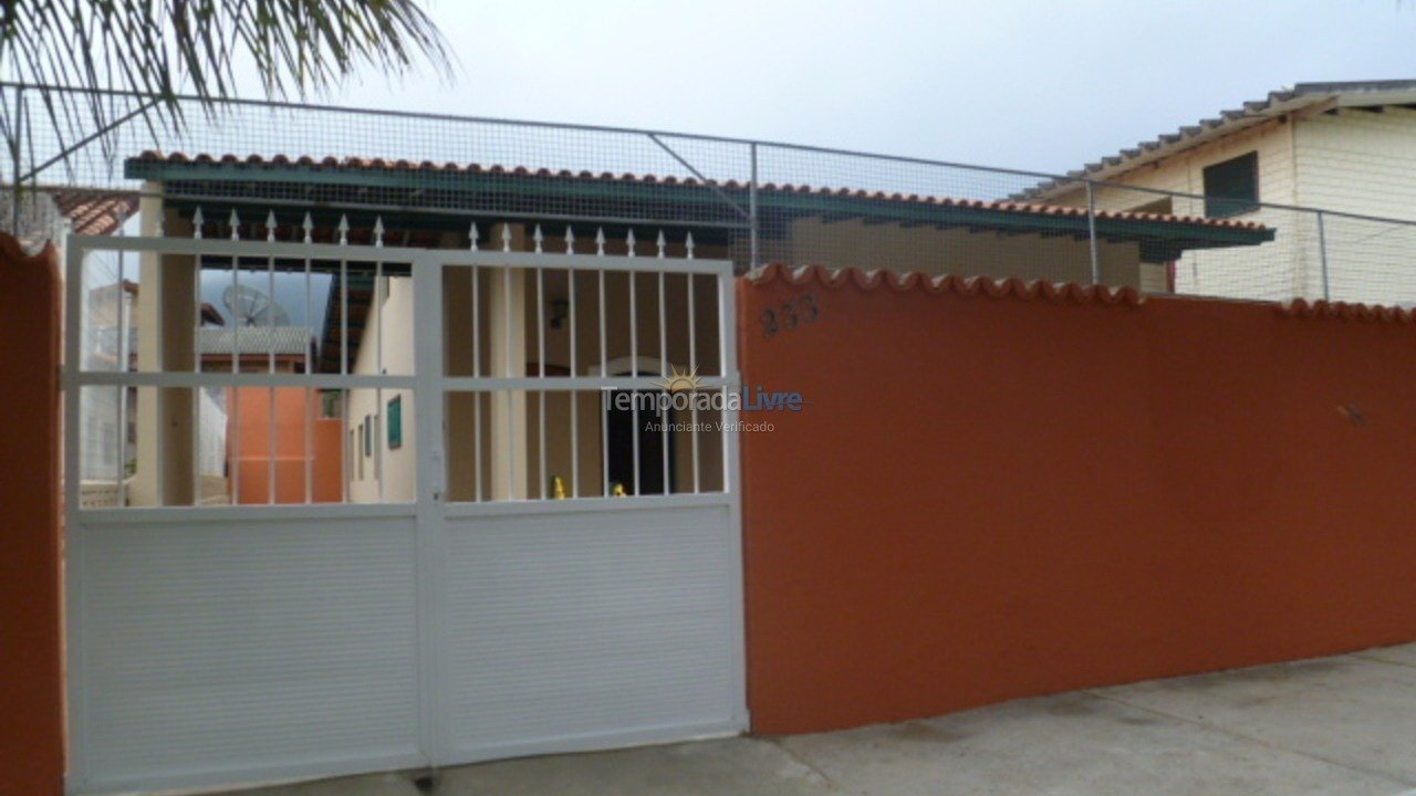 Casa para alquiler de vacaciones em Ubatuba (Enseada)