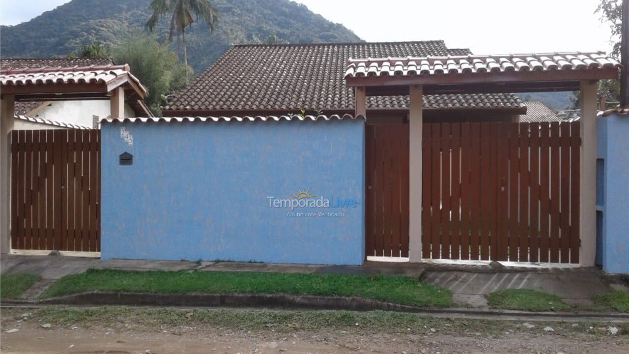 Casa para alquiler de vacaciones em Ubatuba (Enseada)