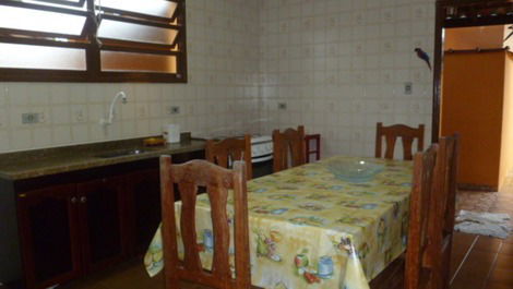 Confortavel casa 3 dorm Praia Enseada