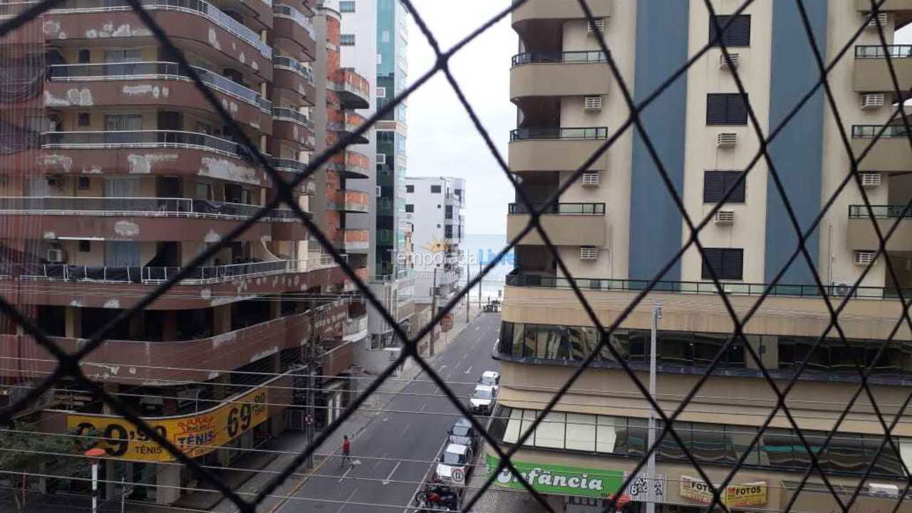 Apartamento para aluguel de temporada em Itapema (Meia Praia)