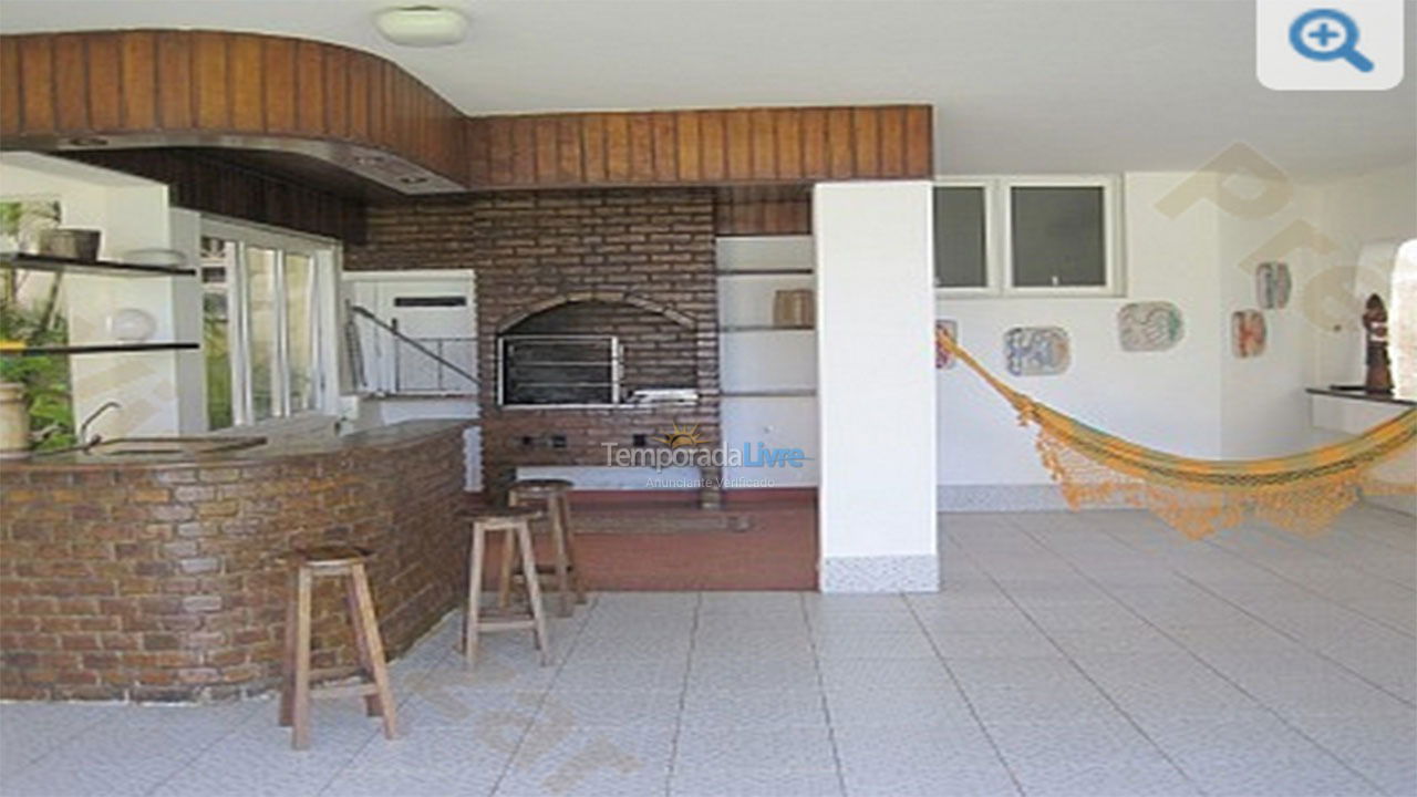 Casa para aluguel de temporada em Ubatuba (Lagoinha)