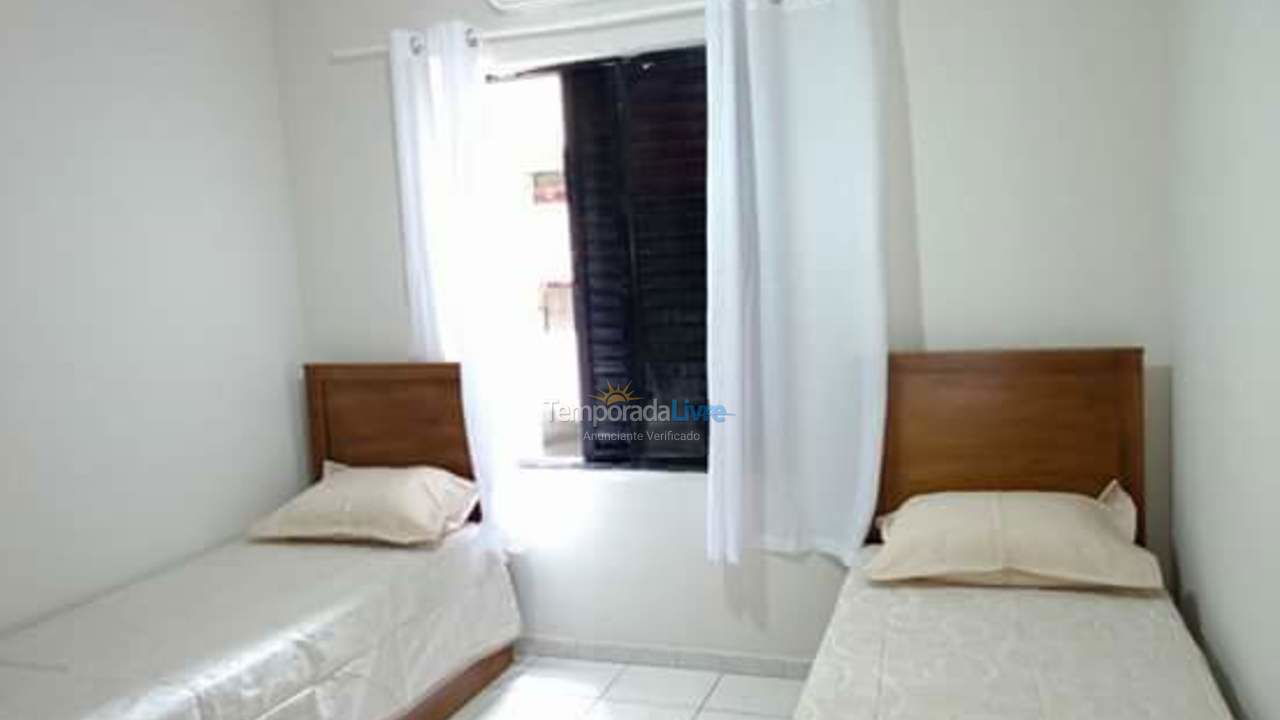 Apartment for vacation rental in Guarujá (Pitangueiras)