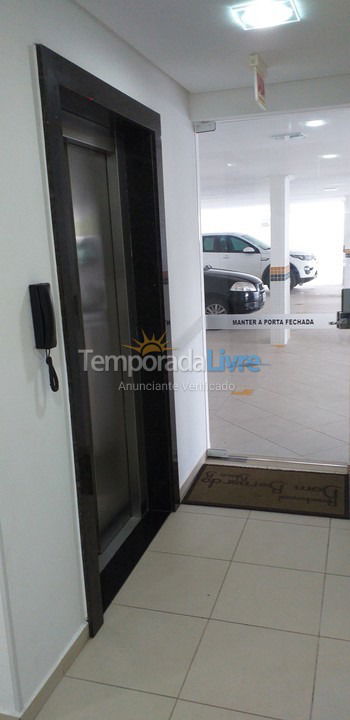 Apartamento para aluguel de temporada em Florianopolis (Praia dos Ingleses)