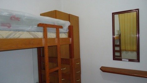 Apartamento Ubatuba - Praia Grande - 2 dormitorios a una cuadra del mar.