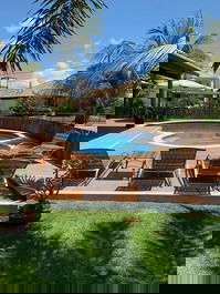 Piscina e Jardim