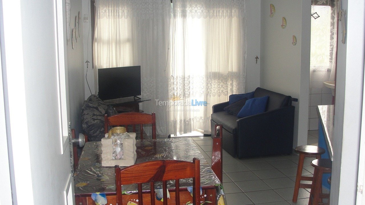 Apartamento para aluguel de temporada em Ubatuba (Praia Grande)
