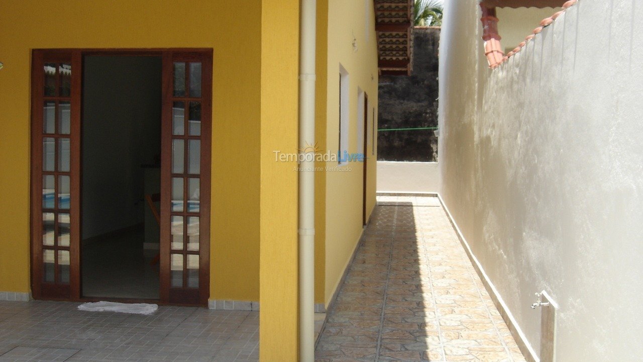 Casa para aluguel de temporada em Bertioga (Vista Linda)