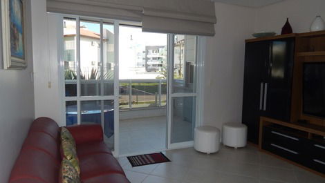 APARTAMENTO COM 4 SUITES PRAIA DOS INGLESES