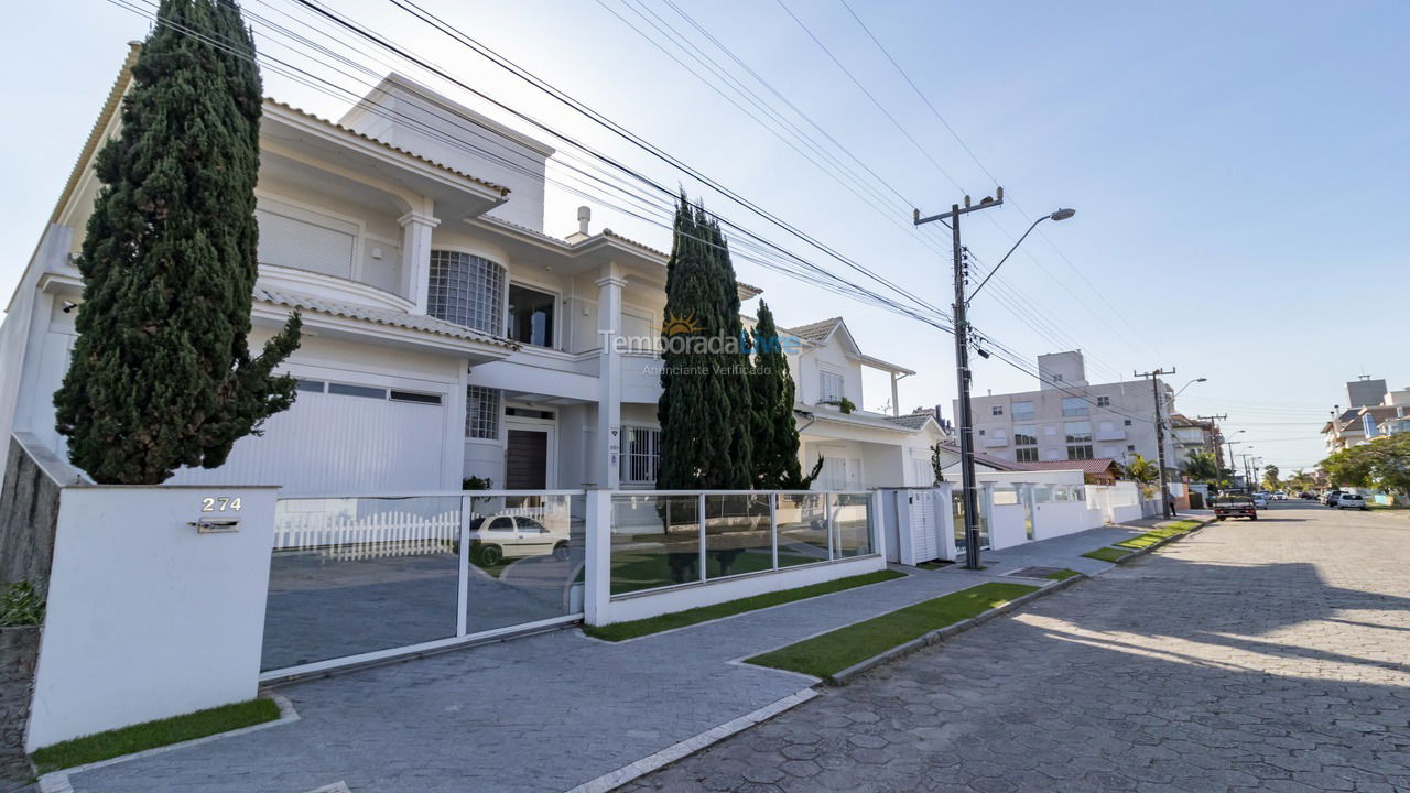 Casa para alquiler de vacaciones em Florianópolis (Jurere Tradicional)