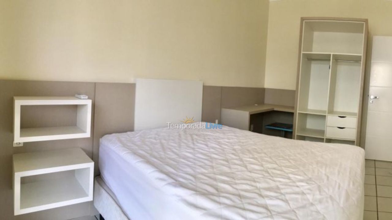 Apartamento para alquiler de vacaciones em Itapema (Meia Praia)