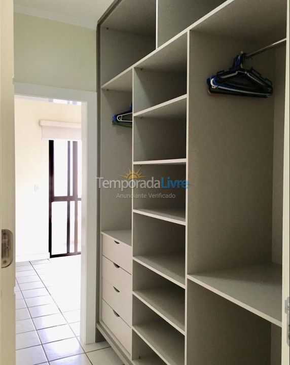 Apartamento para alquiler de vacaciones em Itapema (Meia Praia)