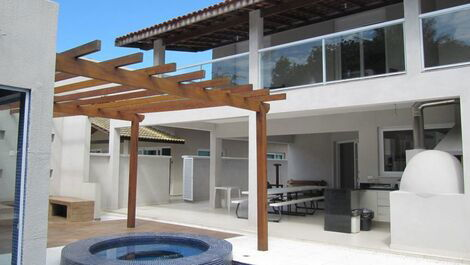 Casa na Riviera de São Lourenço para famílias e amigos