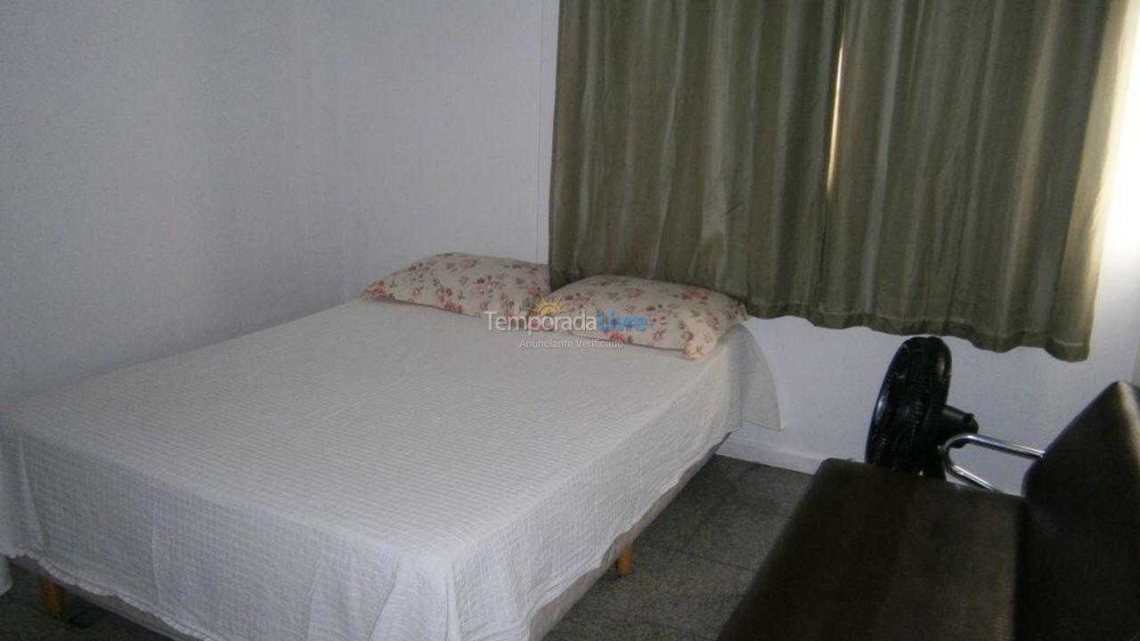 Apartment for vacation rental in Guarapari (Praia do Morro)