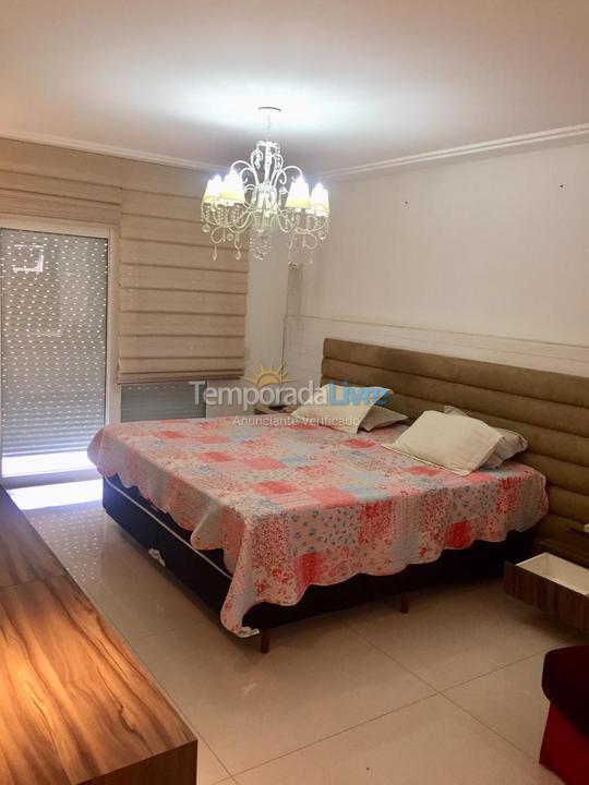 Casa para aluguel de temporada em Balneário Camboriú (Centro)