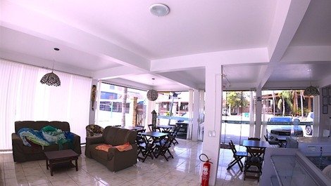 EXCELLENT POUSADA WITH POOL, AIR CONDITIONING, 100M FROM THE SEA.