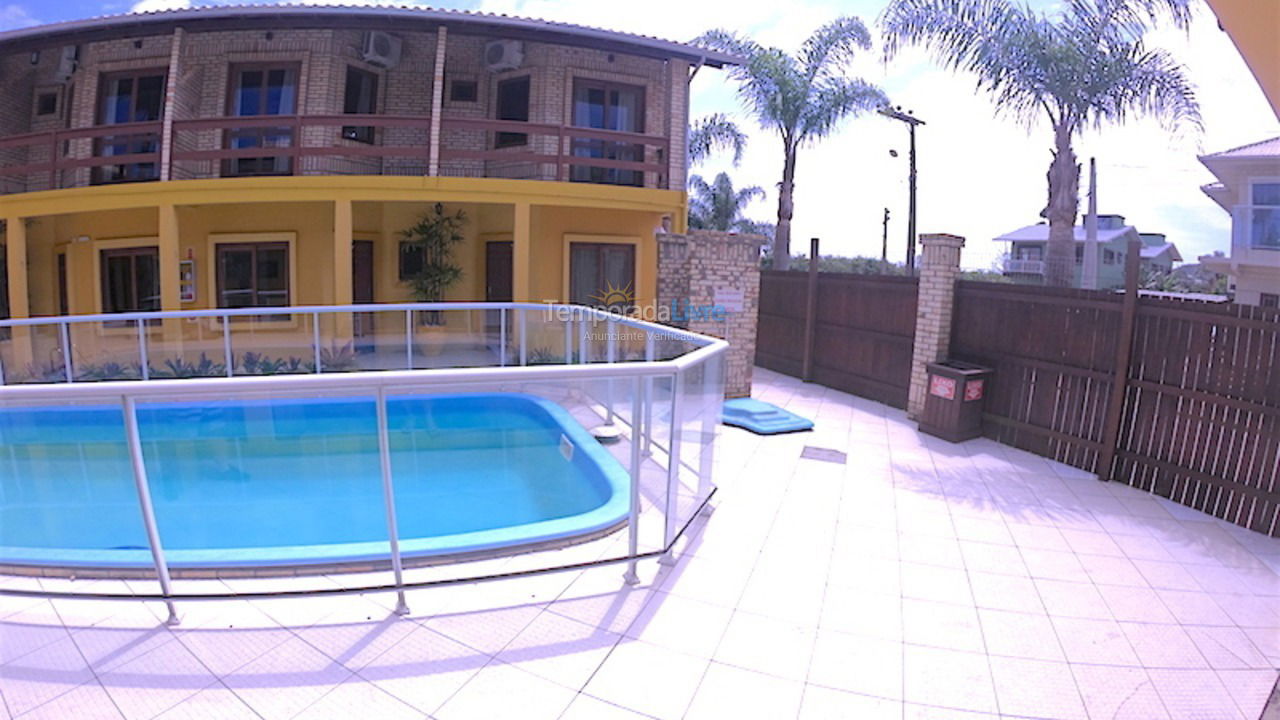 House for vacation rental in Garopaba (Praia da Ferrugem)