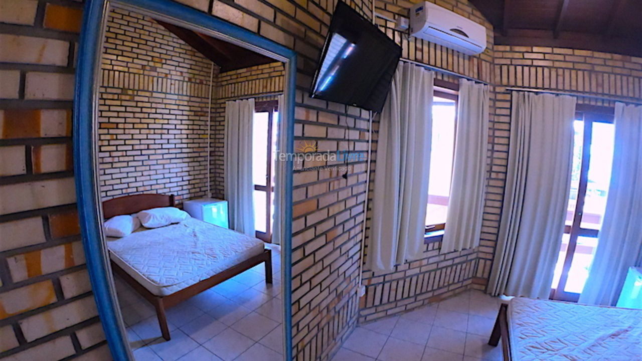 House for vacation rental in Garopaba (Praia da Ferrugem)