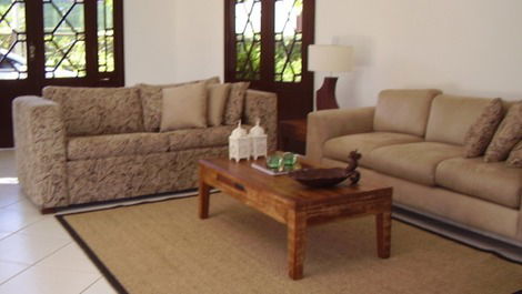 4/4 Vacation Rentals in Guarajuba-Bahia