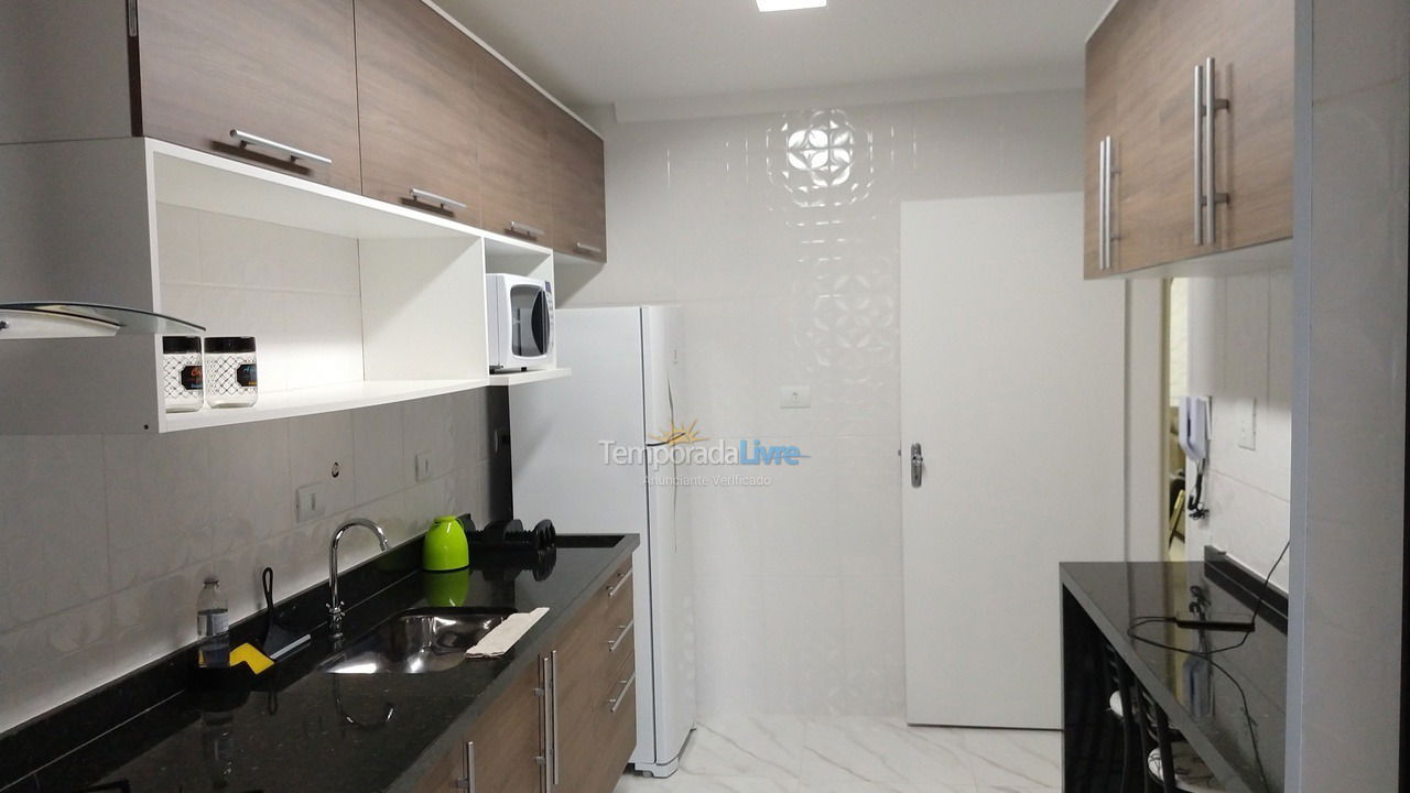 Apartment for vacation rental in Guarujá (Astúrias)