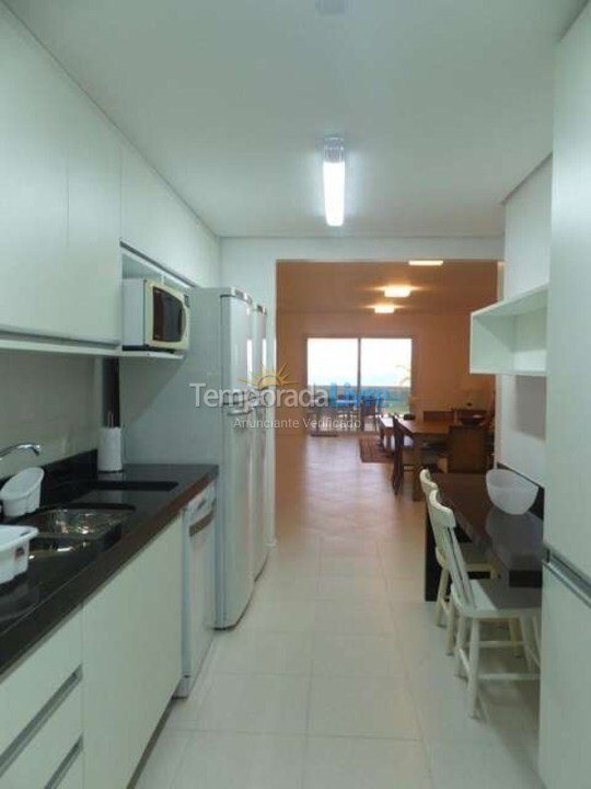 Apartamento para aluguel de temporada em Florianópolis (Praia da Lagoinha)