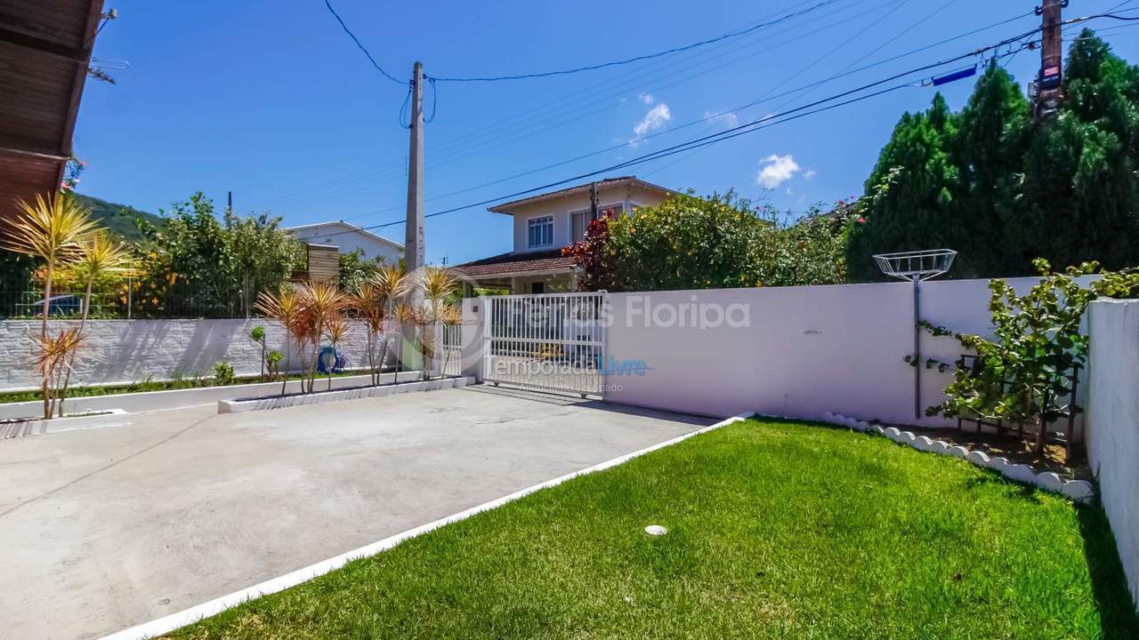 House for vacation rental in Florianópolis (Morro das Pedras)