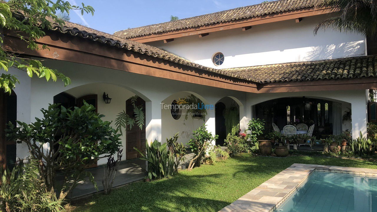 Casa para alquiler de vacaciones em Guarujá (Praia do Pernambuco)