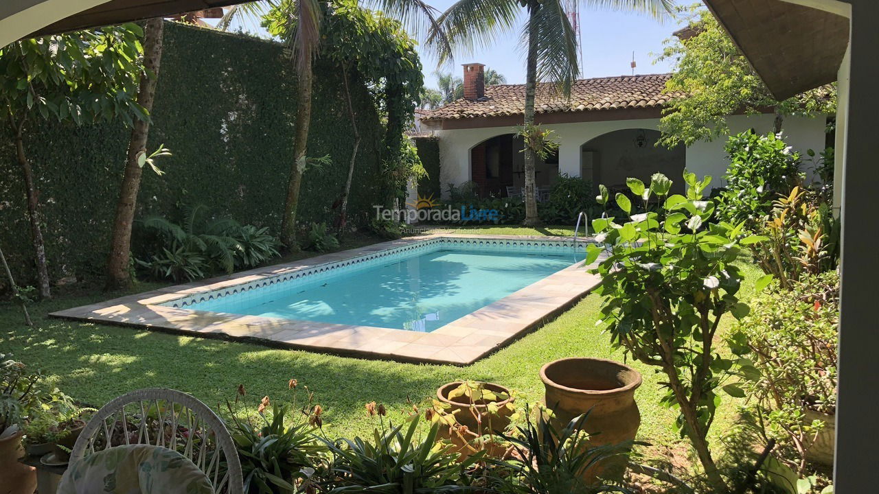 Casa para alquiler de vacaciones em Guarujá (Praia do Pernambuco)