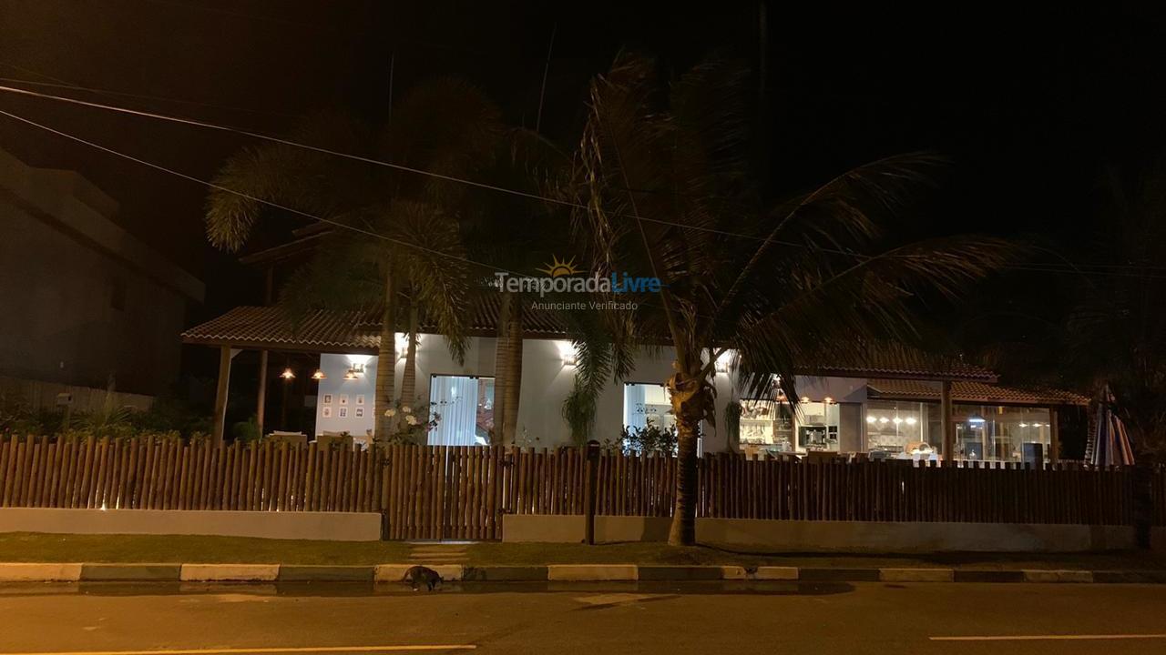 Casa para alquiler de vacaciones em Camaçari (Praia de Guarajuba)