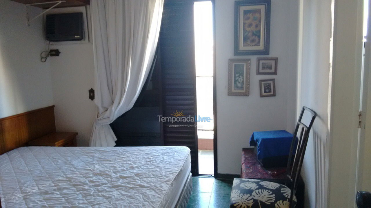 Apartment for vacation rental in Guarujá (Astúrias)