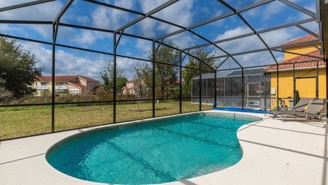 Complete Vacation Home Near Disney in Orlando