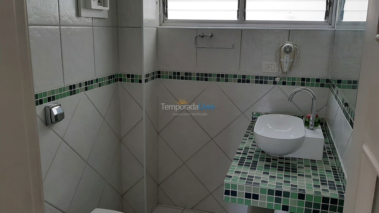 Apartment for vacation rental in Guarujá (Pitangueiras)