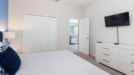 House For 12 Guests Close to Disney and Outlets