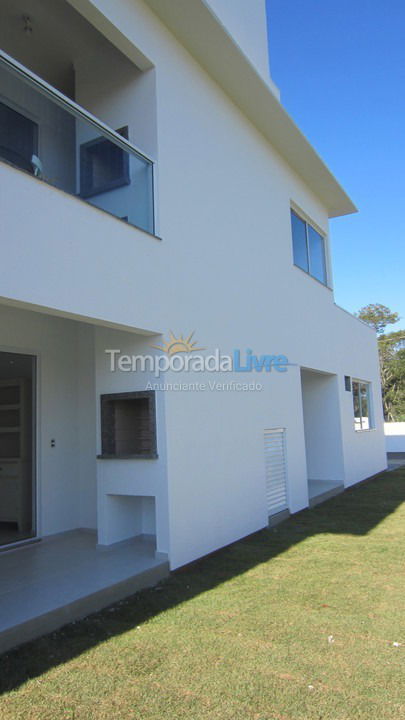 Apartment for vacation rental in Bombinhas (Canto Grande)