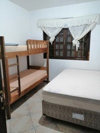 Comfortable house for 18 people in Prainha.