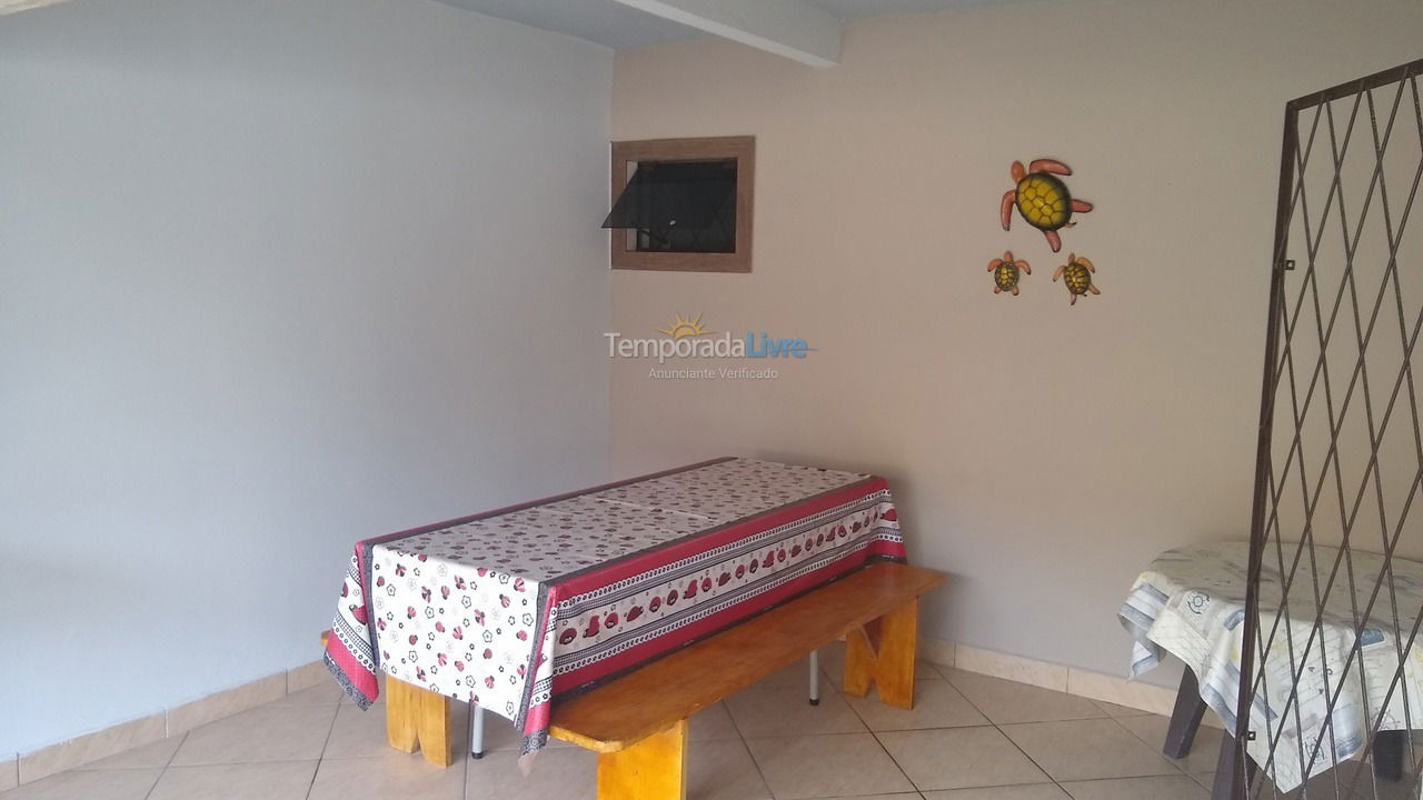 Casa para aluguel de temporada em São Francisco do Sul (Enseada)