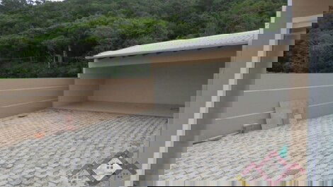 APARTAMENTO EM ZIMBROS P/ 7 PESSOAS