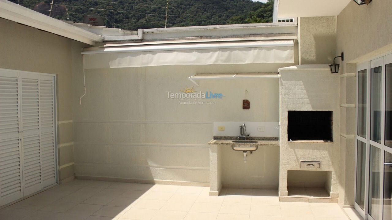 House for vacation rental in Ubatuba (Praia do Lázaro)