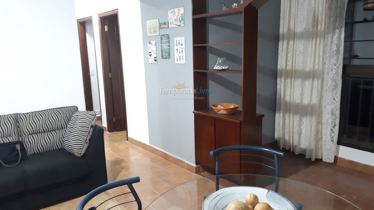 Apartamento para aluguel de temporada em Guarujá (Enseada)